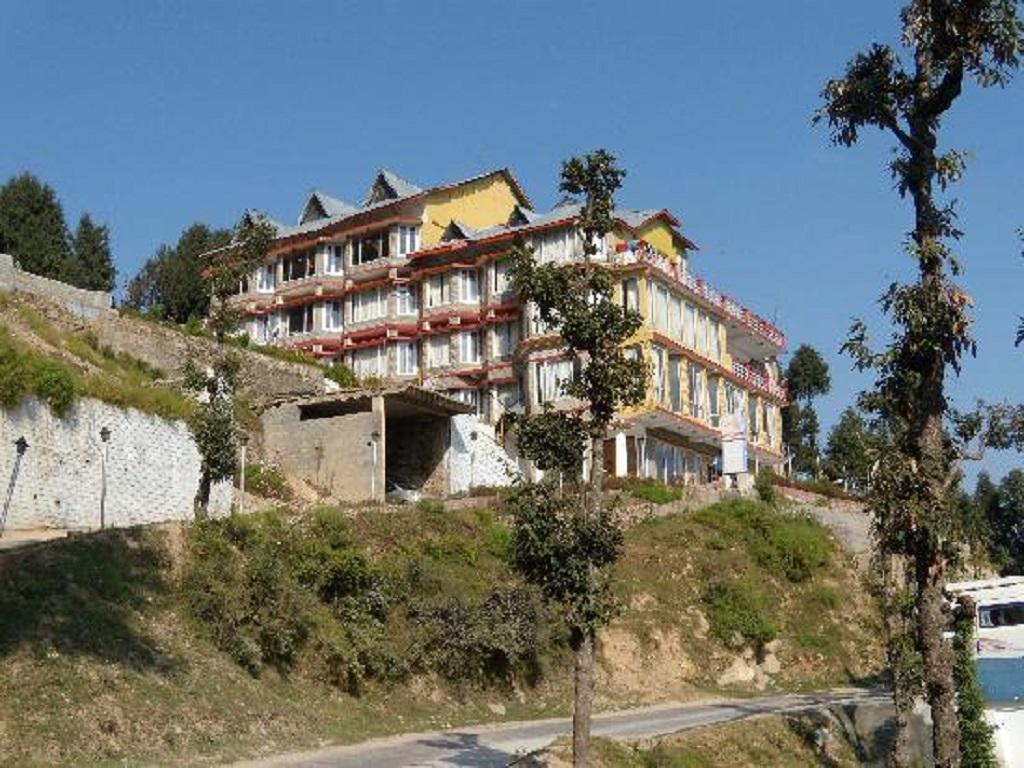 Royal Residency Hotel Khajjiar Ngoại thất bức ảnh